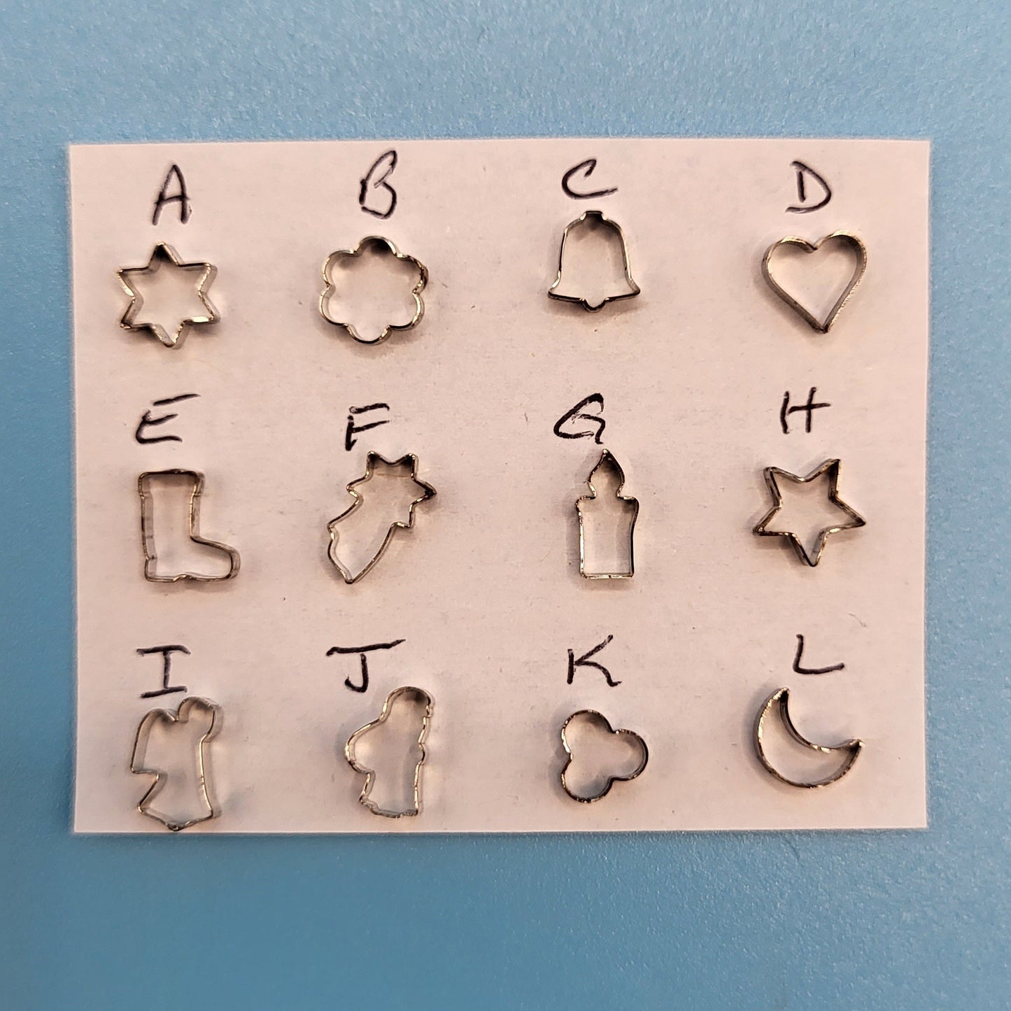 Fine Metal Cookie Cutters - Various Styles - 1/12 Scale Dollhouse Miniature