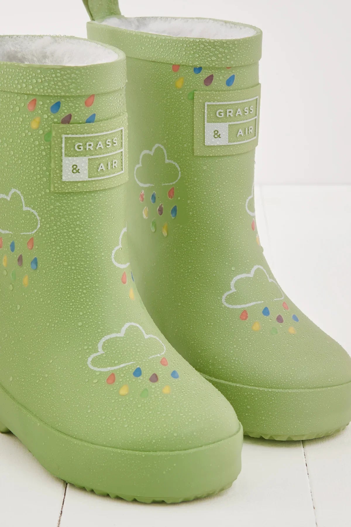 Grass & Air - Colour Changing Kids Wellies with Teddy Fleece Lining - Glacier Green