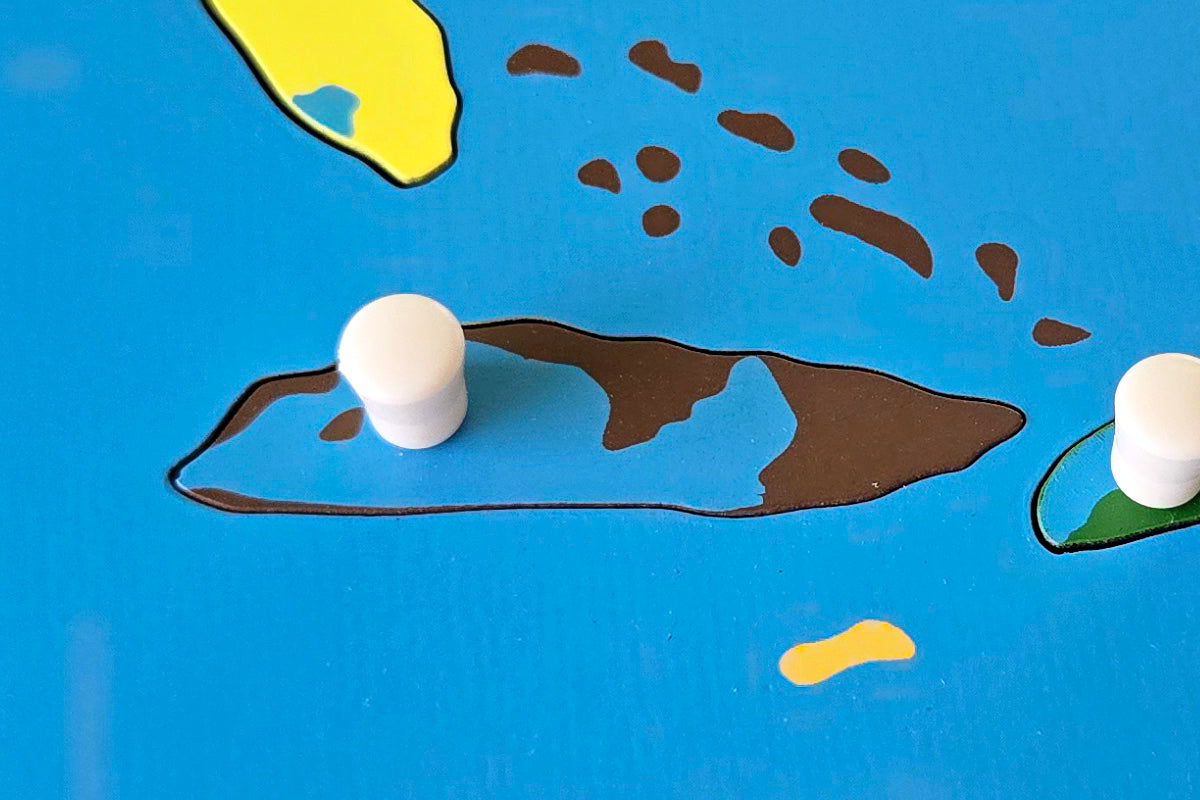 Cuba - Puzzle Piece of North America (Plastic Knob)