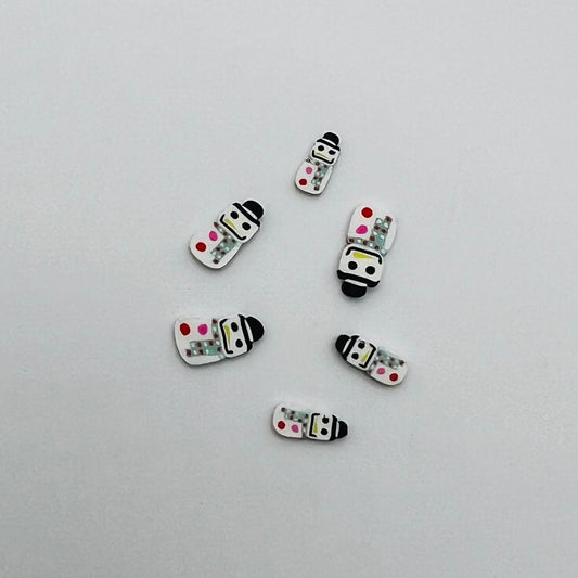 Candy - Shaped Like a Snowman - 6 Pieces - Polymer Clay - 1/12 Scale Dollhouse Miniature