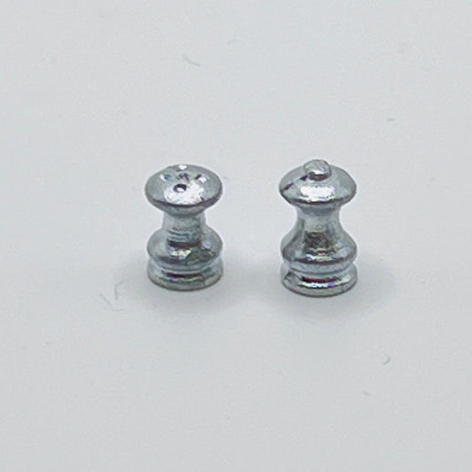 Pepper Mill and Salt Shaker - Metal - 1/12 Scale Dollhouse Miniature