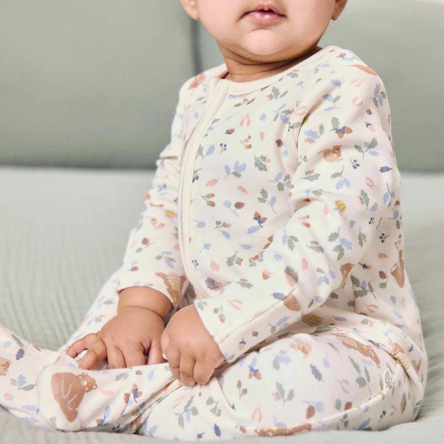 Bear Print & Ribbed Clever Zip Sleepsuit 2 Pack