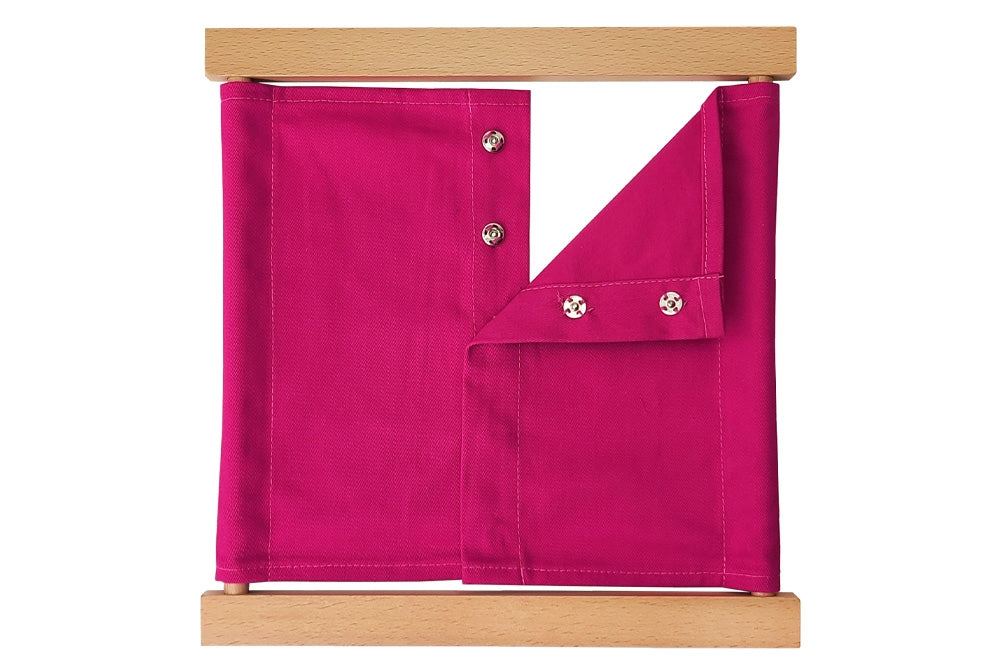 Snaps Dressing Frame