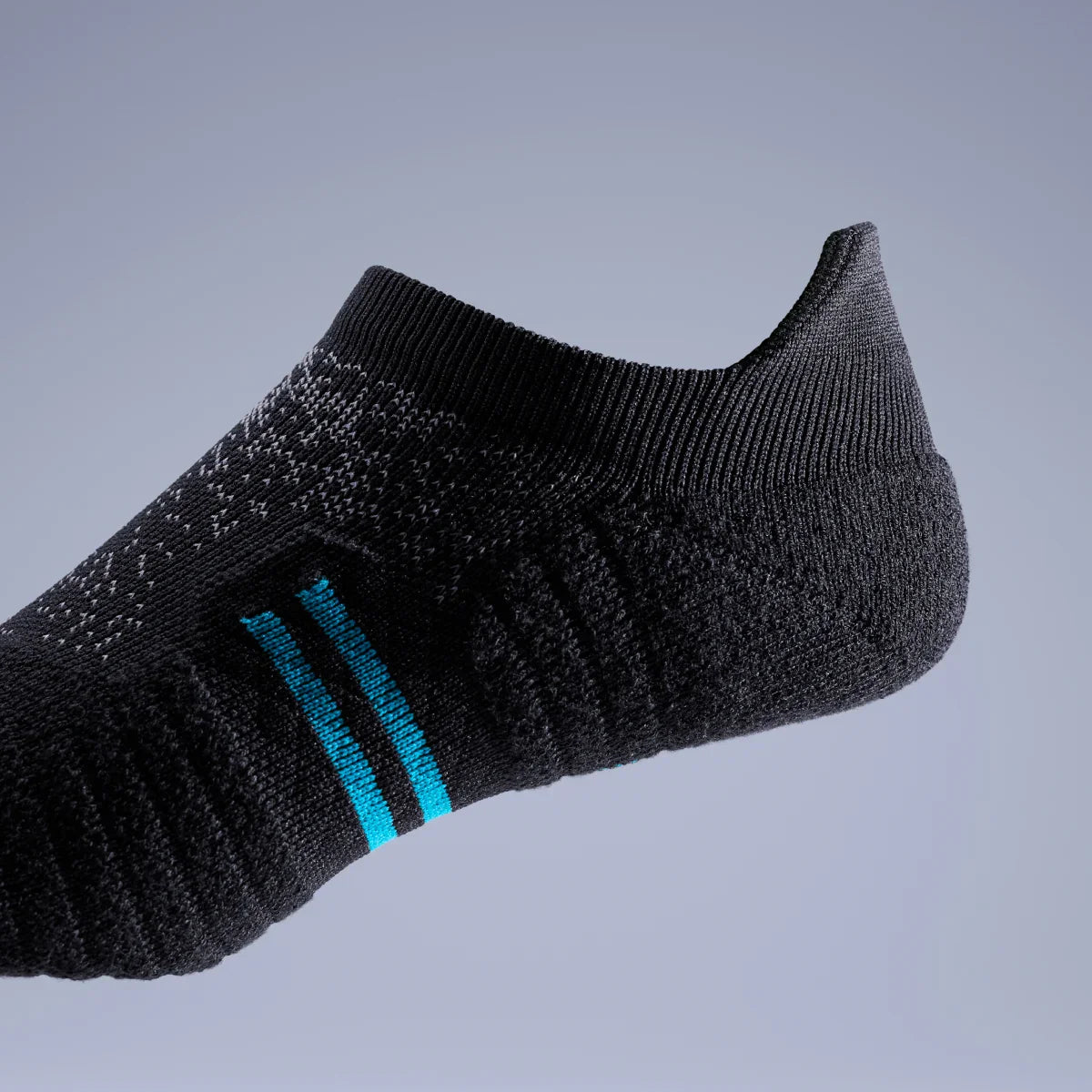Solid Mid Tab Socks 3 Pack
